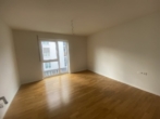 Bild - Schöne, helle, 4.Zi.-Whg. mit EKB, Balkon, 2x großen Badezimmern, inkl.1x TG-Stellplatz